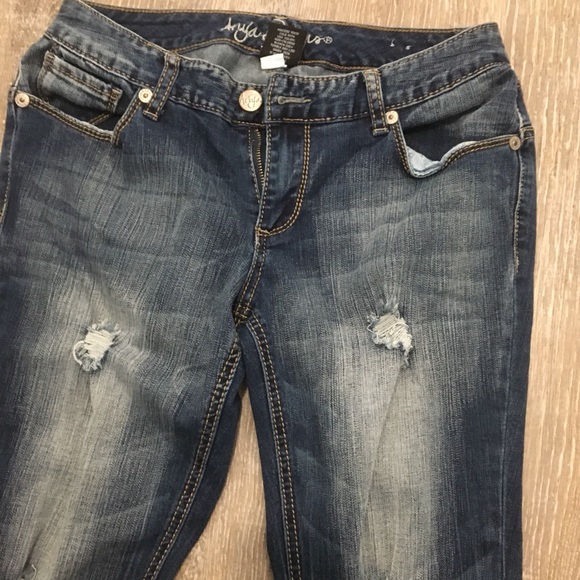 Ariya Jeans 9 10 distressed dark wash skinny - Picture 3 of 7